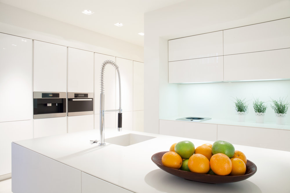 White kitchen with Tristone thermoformed sink